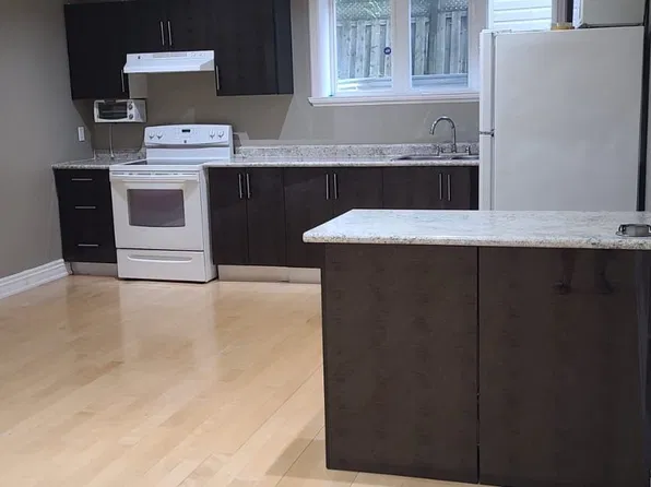 39 Treeline Blvd, Brampton, ON L6P 1E4