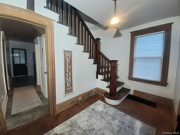 3rd image of 118 College Avenue