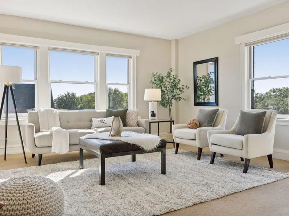 79 Western Ave N APT 507, Saint Paul, MN 55102