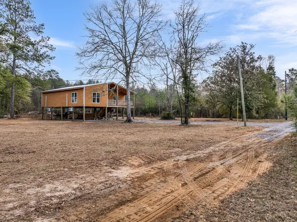 113 N 8th Ave, New Augusta, MS 39462