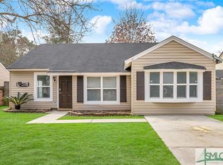 123 Peachtree Dr, Savannah, GA 31419