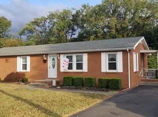 469 Keesling Ave, Salem, VA 24153