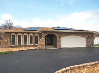 15215 Lawrence Ct, Orland Park, IL