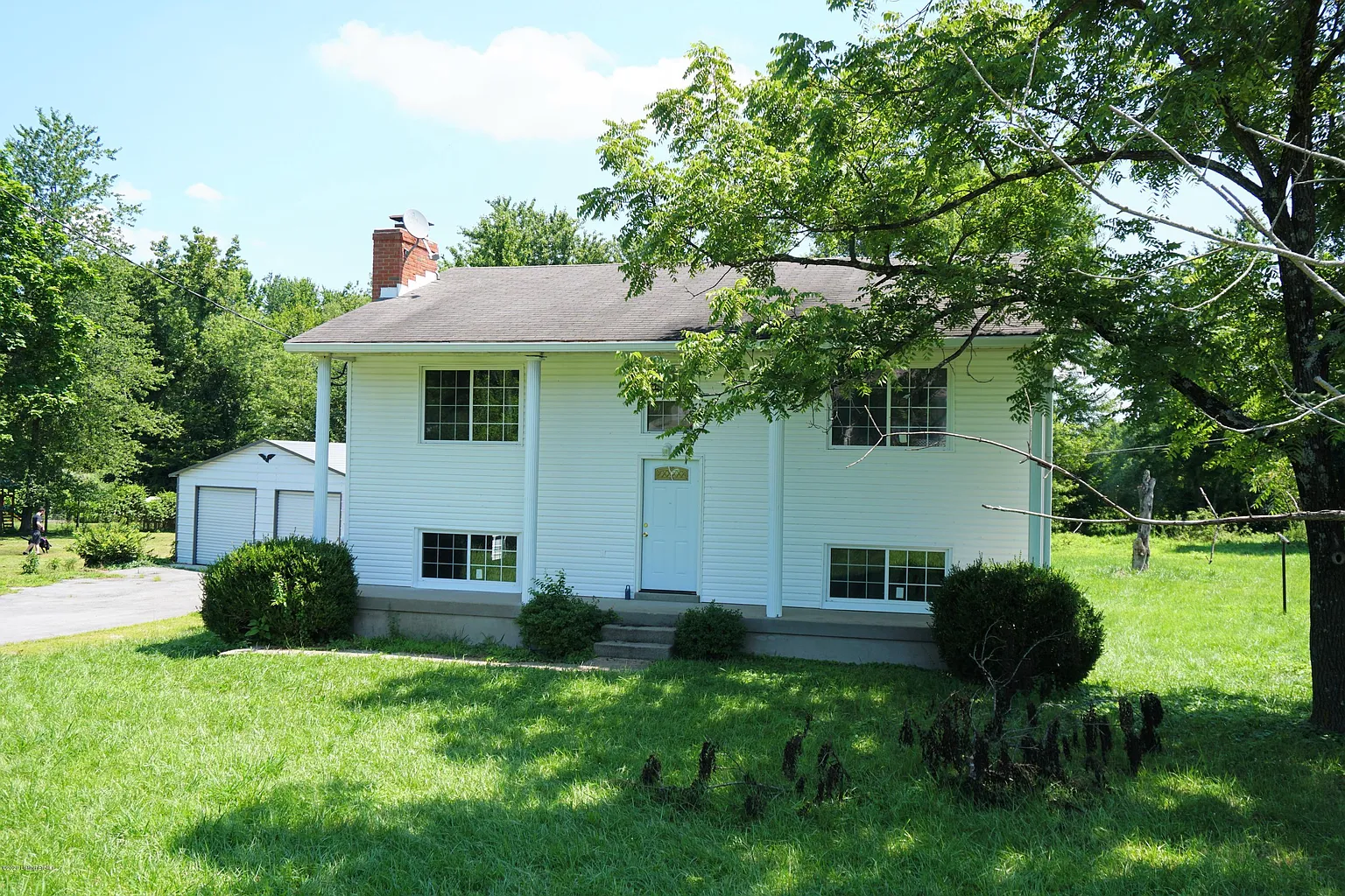 223 Wilderness Rd photo 1