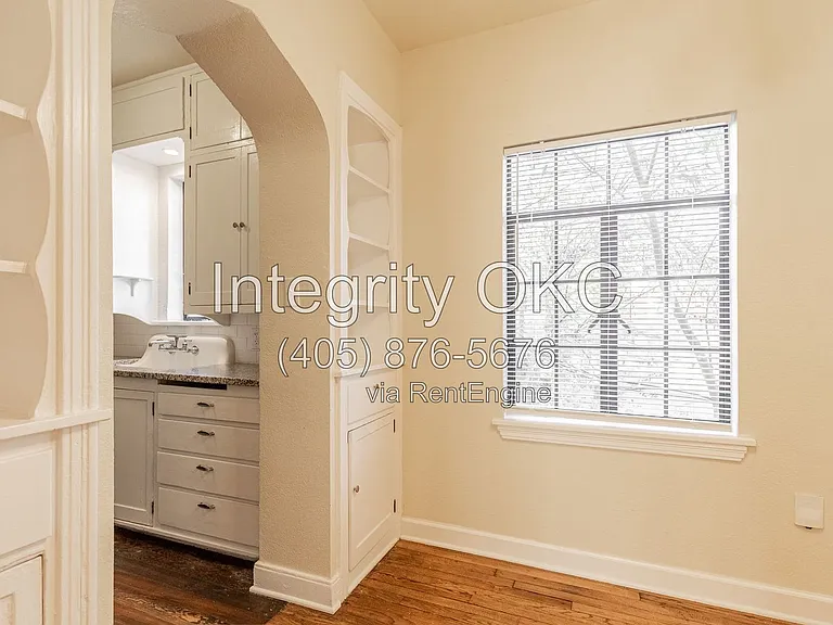 1828 Carey Pl — Photo 13