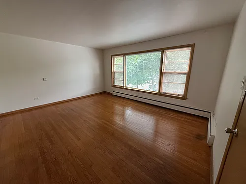 6134 W Montrose Ave #2N Photo 1
