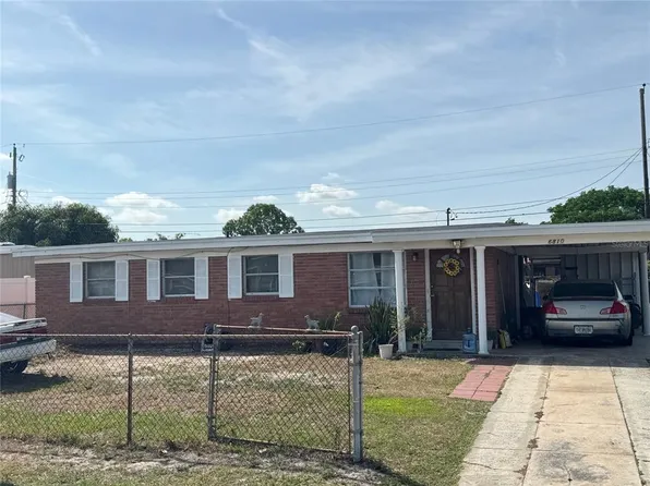 6810 W Burke St, Tampa, FL 33634