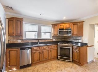 18 North St, Summit, NJ 07901