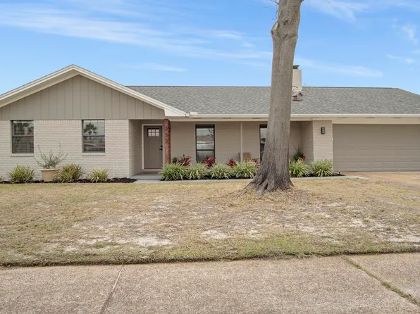 332 Porter Dr, Lynn Haven, FL 32444