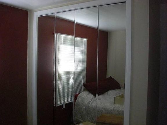 3rd image of 454 SE 7th Ave #A-b