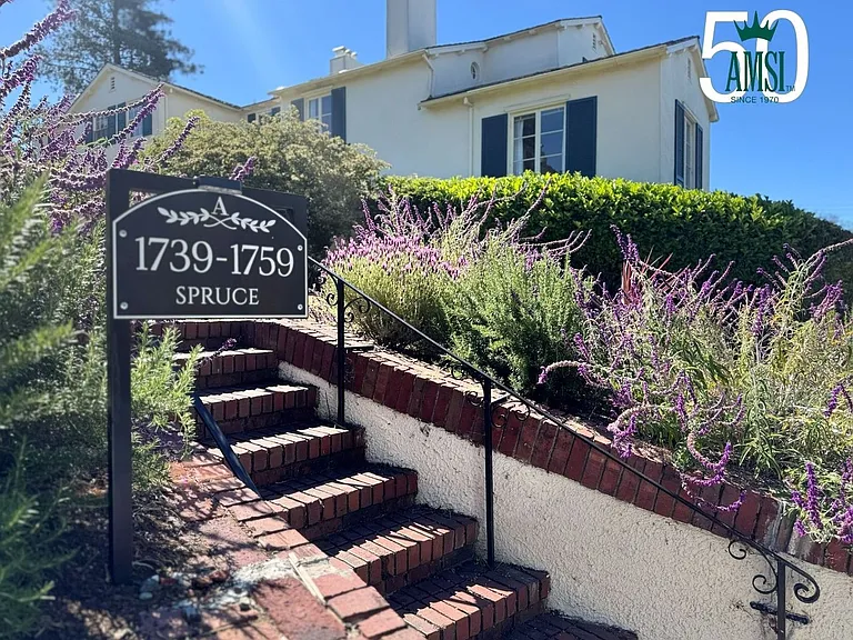 1739 Spruce St — Photo 1