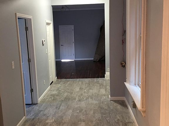 Hall - Open