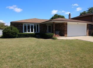 8630 Raintree Rd, Tinley Park, IL 60487