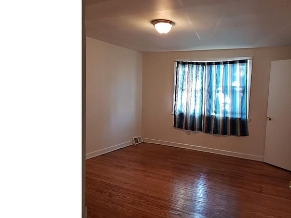3rd image of 6435 Belfield Ave