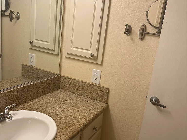 15094 Avenida Venusto #213 — Photo 21