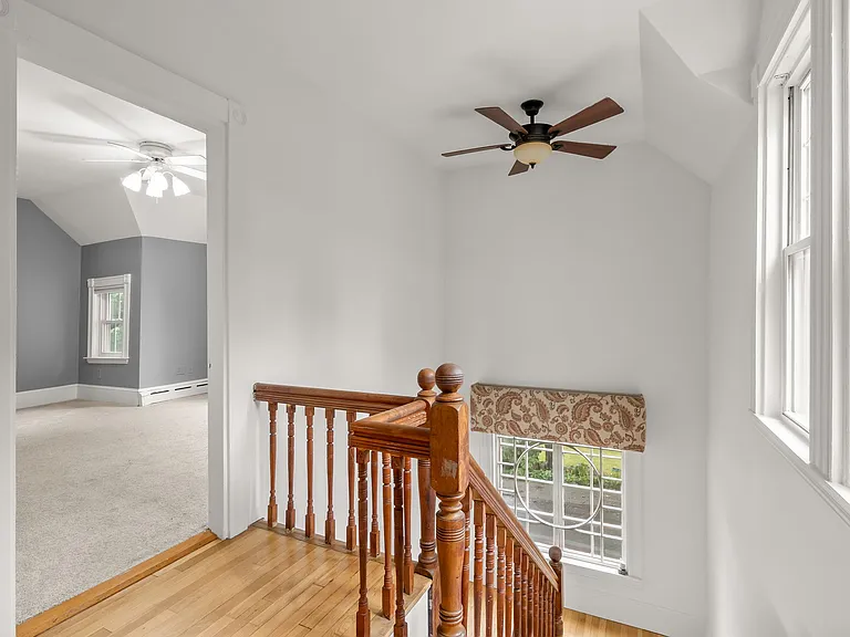 103 Hollis Ave — Photo 18