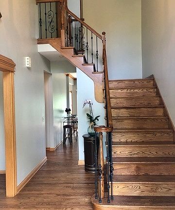 4th image of 1612 Far Hills Dr