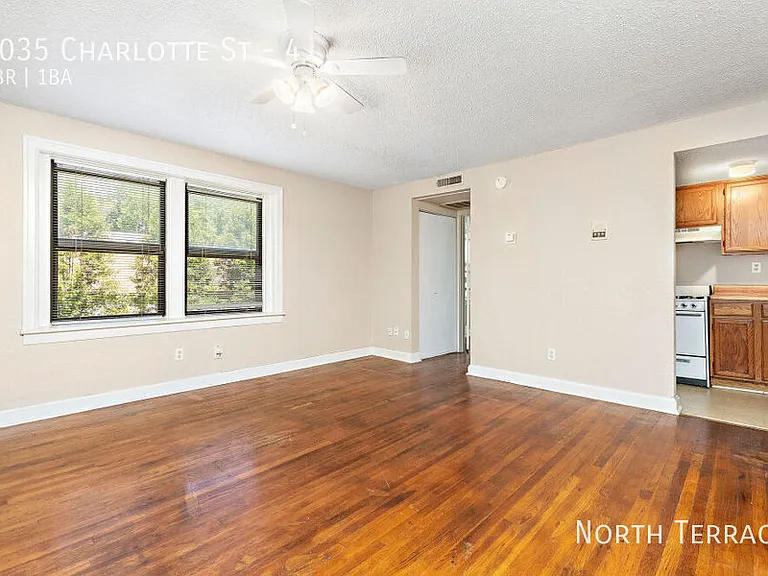 4035-4039 Charlotte — Photo 44