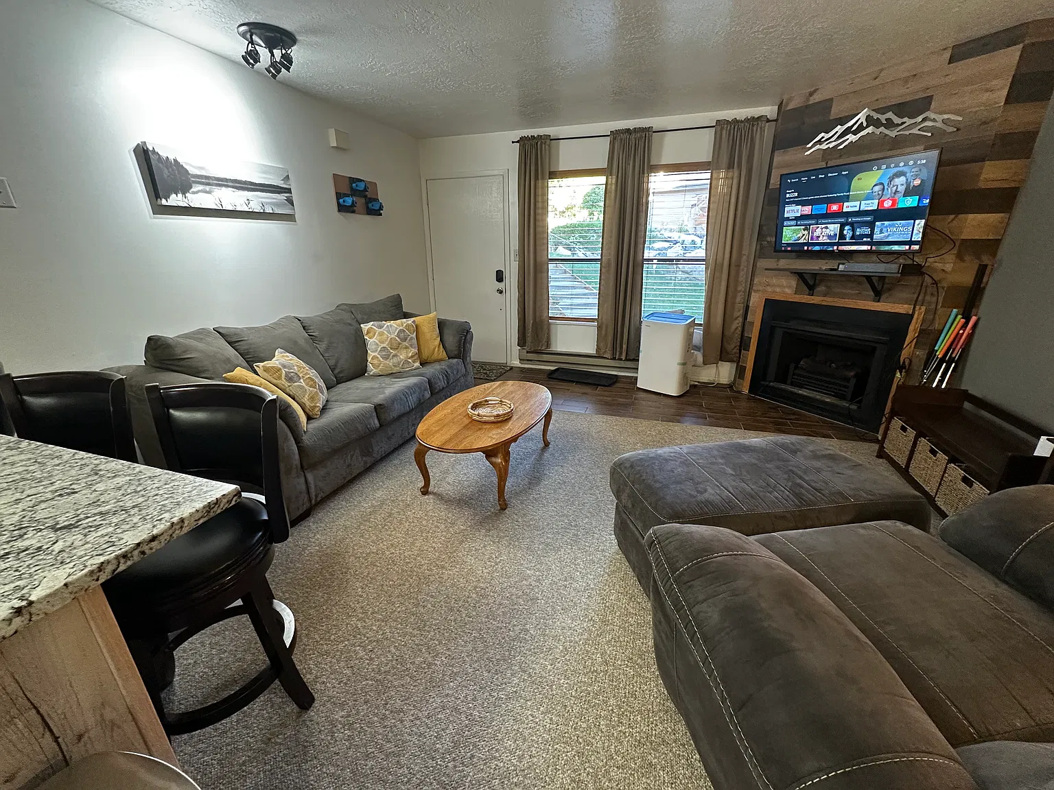 1 bed, 576 sqft, $1,750 — Photo 4