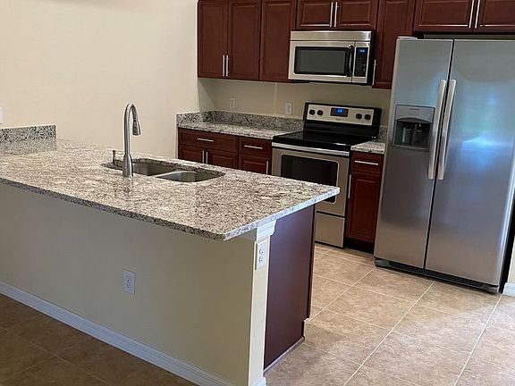 4th image of 3729 SW 8th Ct