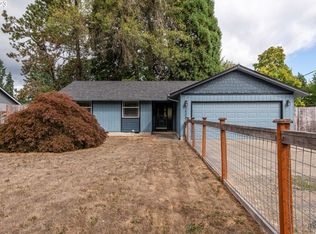 25083 Perkins Rd, Veneta, OR 97487