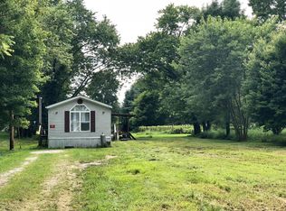 203 4th Ave, Clay City, KY 40312