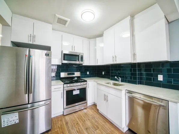 36-08 28th Avenue image 1 of 8