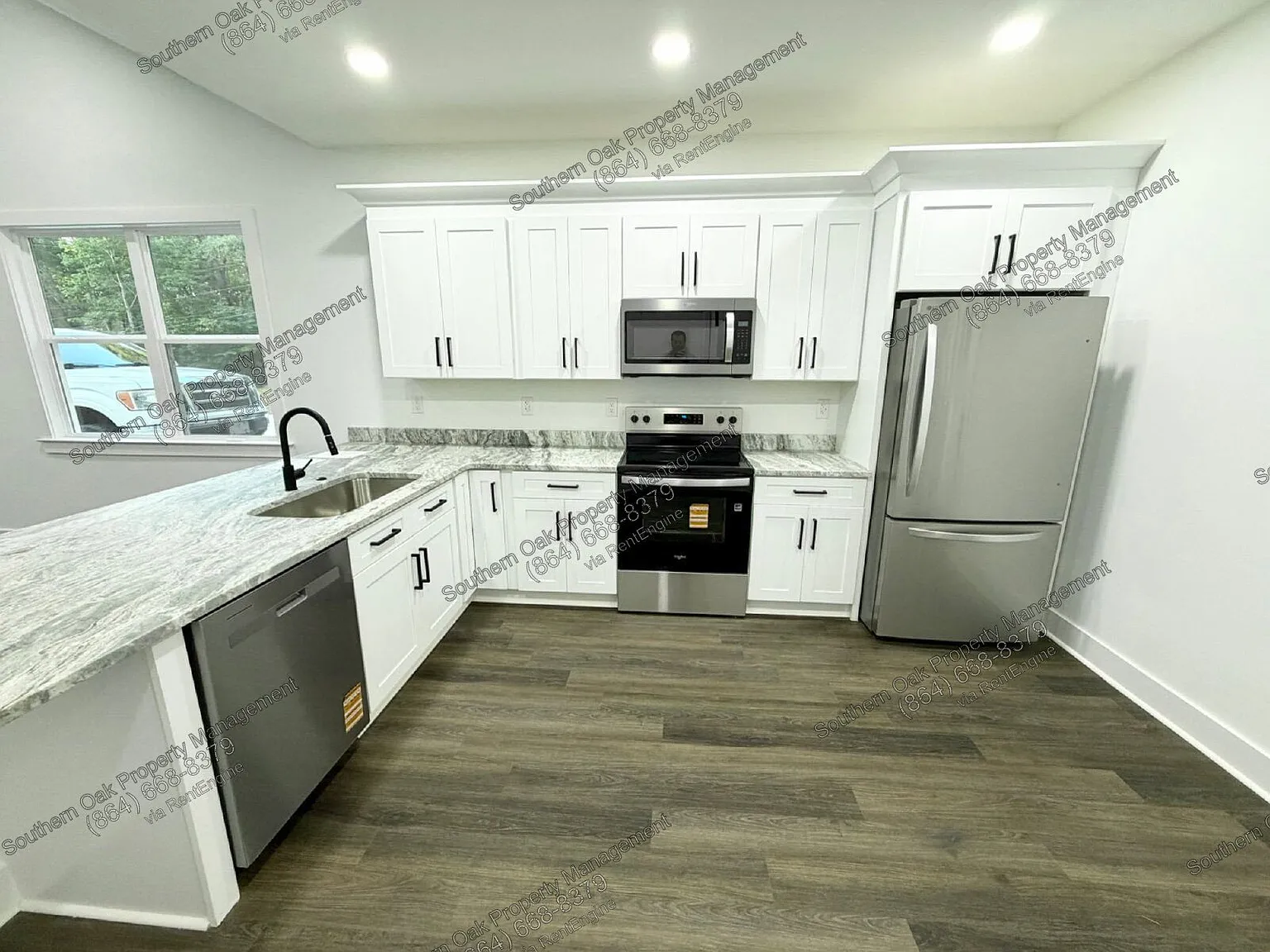 3 bed, 2.0 bath, 1356 sqft, $1,795 — Photo 4