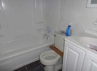 2nd image of 801 S 47th St