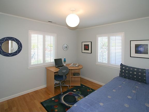 Bedroom2