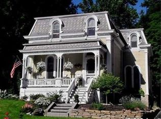 54 W Lake St, Skaneateles, NY 13152