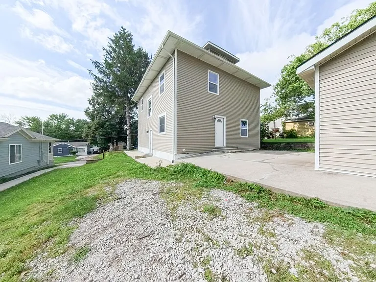 715 Kirkwood Ave — Photo 22