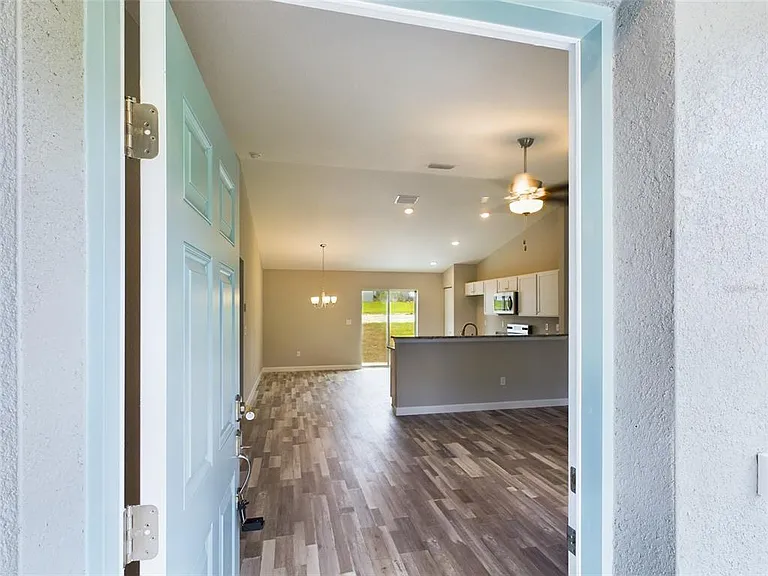 13215 SW 77th Ave — Photo 3