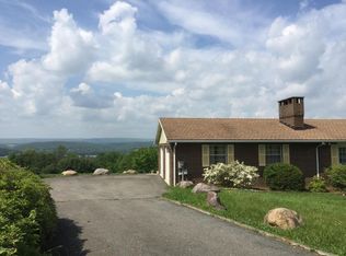 113 Alpine Dr, Kunkletown, PA 18058