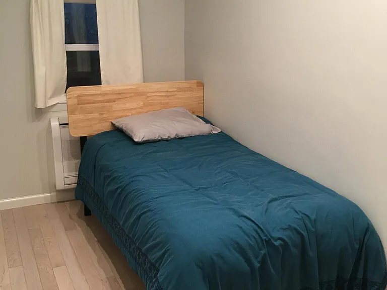 small bedroom