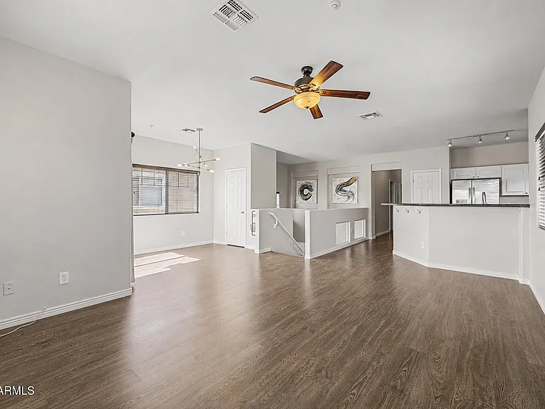 525 N Miller Rd #228 — Photo 9