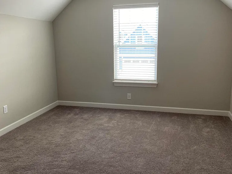 5872 Park West Cir — Photo 23