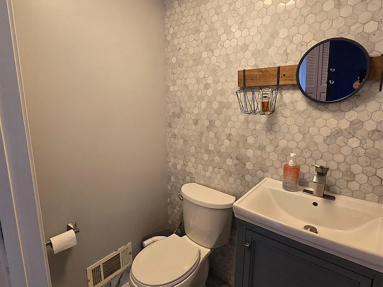 2310 Cumberland Dr — Photo 16