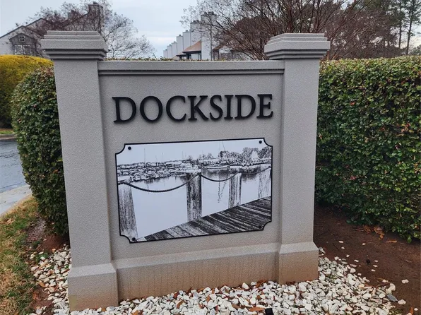 18861 Vineyard Point Ln, Cornelius, NC 28031