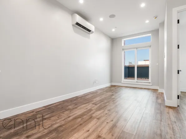 1200 Bedford Avenue image 1 of 37