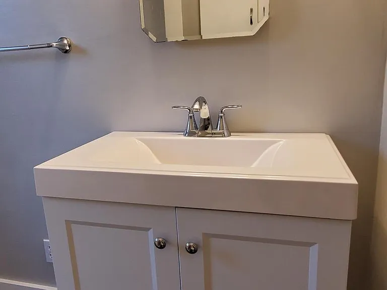 2nd fl Bath