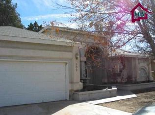 909 Raleigh Rd, Las Cruces, NM 88005