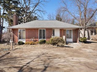 132 Division St N, Kingsville, ON