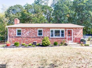 8926 Anna Dr, Clinton, MD