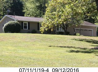 194 Golf Course Rd, Saylorsburg, PA 18353