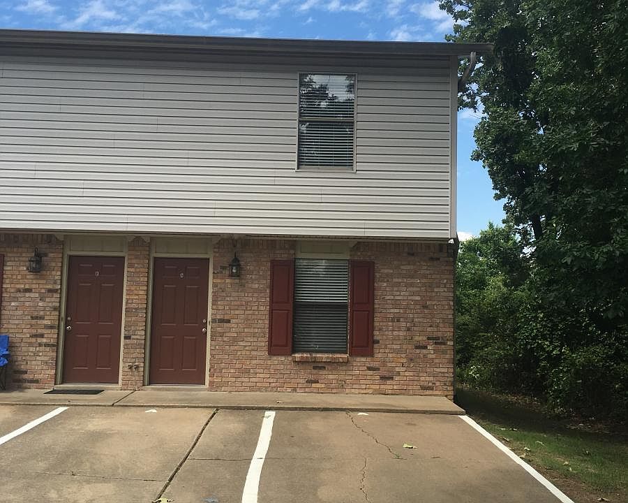1st image of 707 W Kiehl Ave APT A