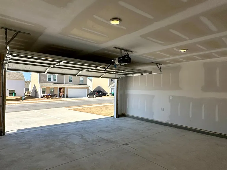 486 Grand Magnolia St — Photo 37