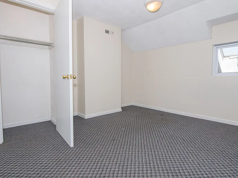 141 Glenville Ave #133 — Photo 6