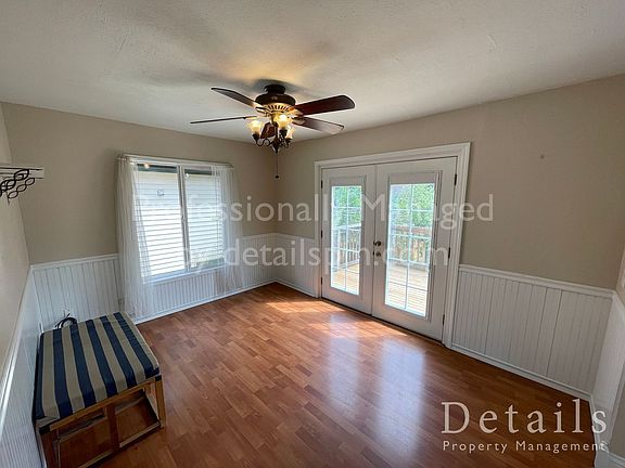 4th image of 1727 Burwell St