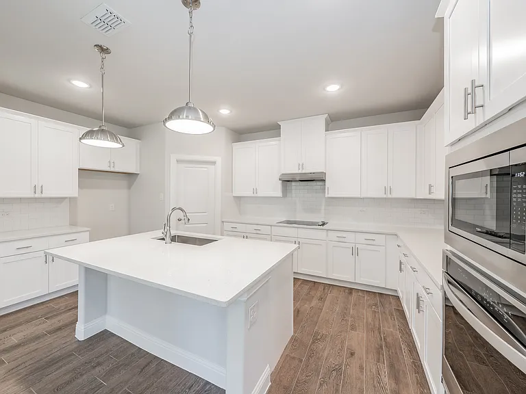 241 Gardenia Dr — Photo 27